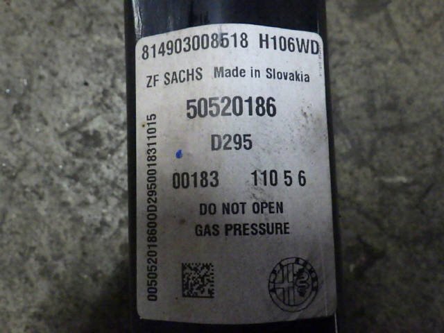 H27年 アルファロメオ ジュリエッタ クアドリフォリオヴェルデ ABA-940181 左リア ショックアブソーバー 940B2 50520186 940[ZNo:05000351]_画像2