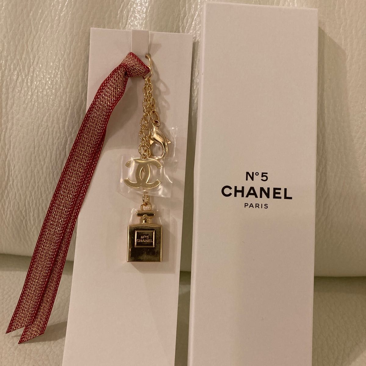 CHANEL シャネル 両面 ペンダントトップ チャーム - アクセサリー