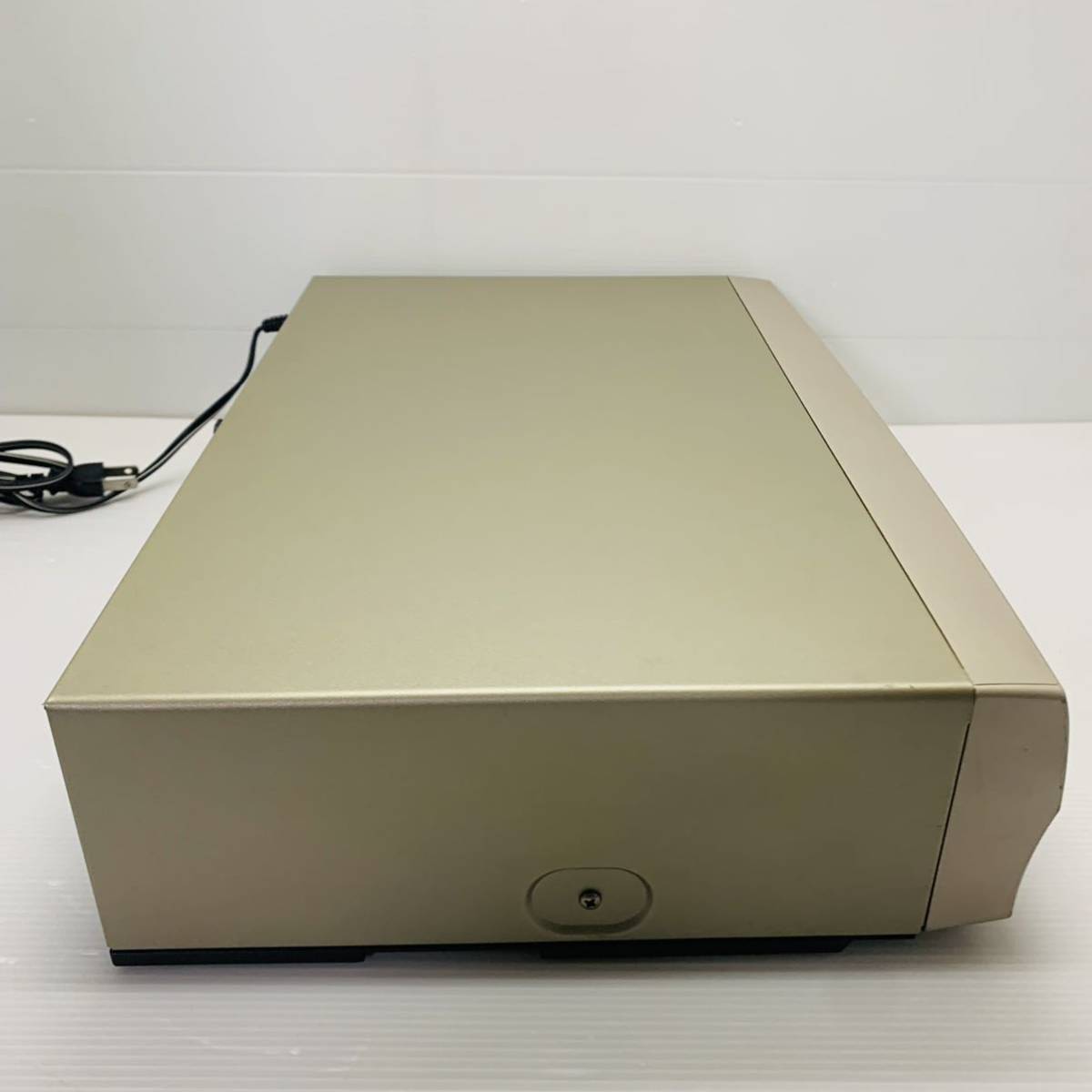 Victor HR-G70 VHSビデオデッキ メンテナンス済み リモコン付き Victor HR-G70 VHSビデオデッキ メンテナンス済み リモコン付き