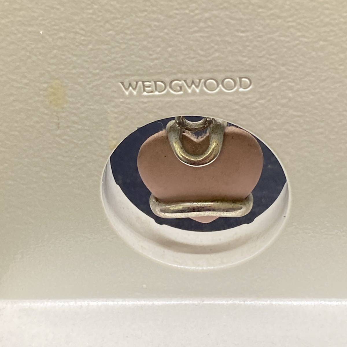 WEDGWOOD ウェッジウッド 置時計 ホワイト ピンクハート　no.36_画像4