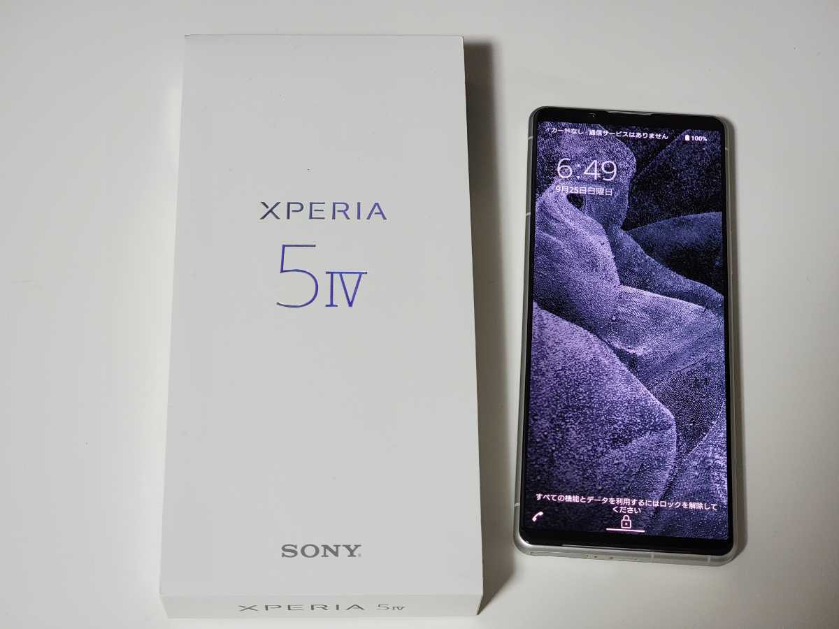 SIMフリー　 Xperia IV ホワイト　128 GB