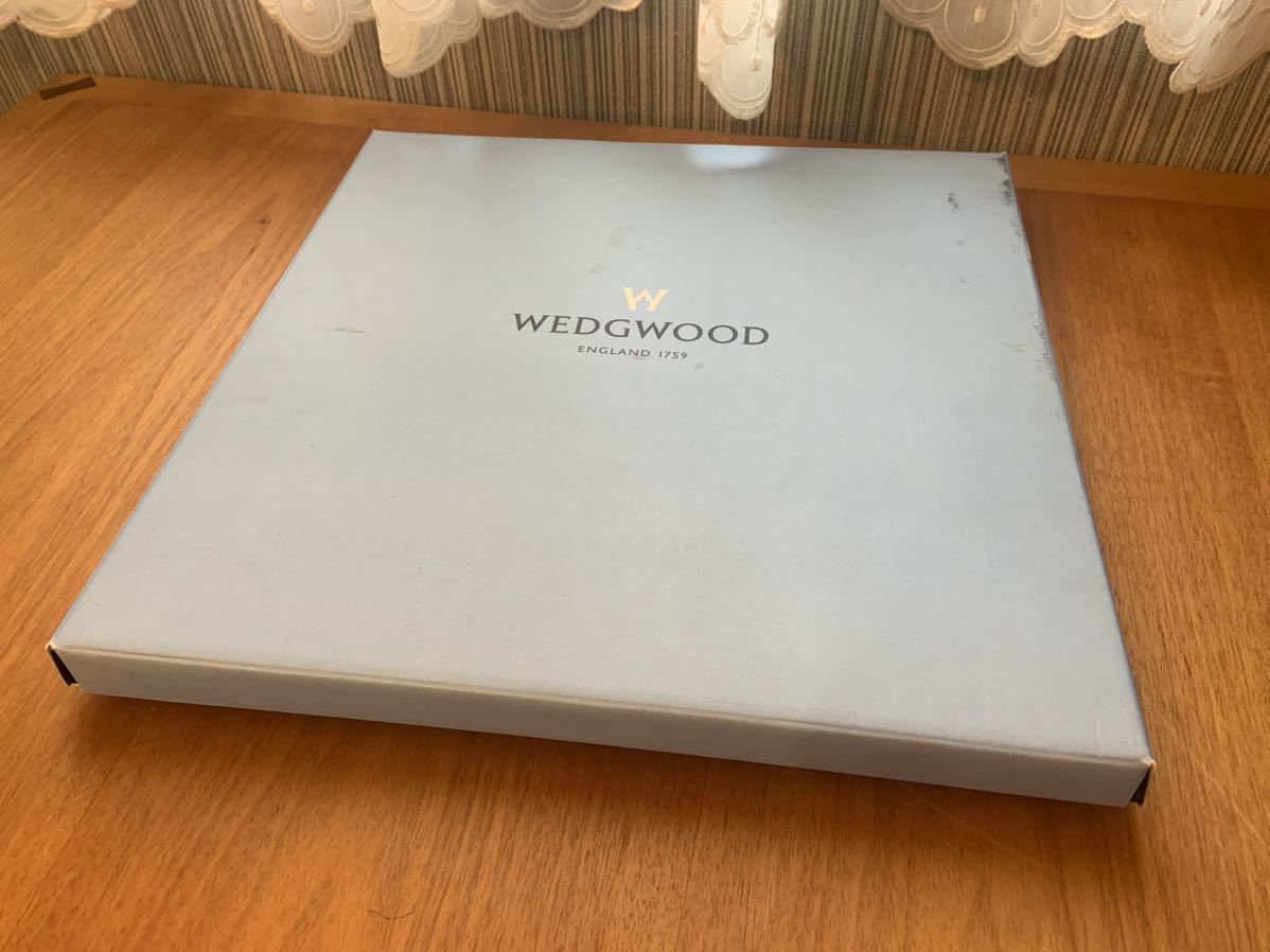 【未使用】WEDGWOOD ウェッジウッド　STRAWBERRY&VINE ストロベリー&バイン 大皿 プレート 約28.5cm_画像10