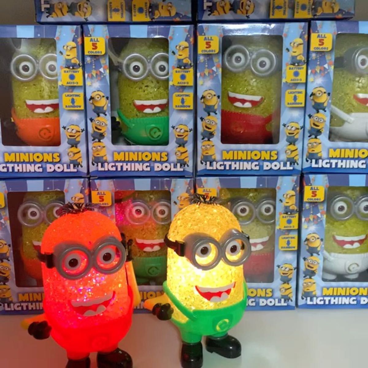 ミニオンズ MINIONS ライティングドール 8個セット パーティー 誕生日などに おまけ付き