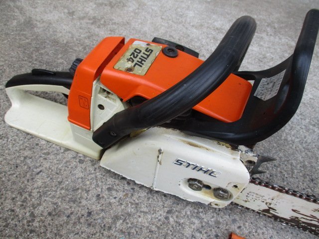 中古品 STIHL エンジンチェーンソー 024