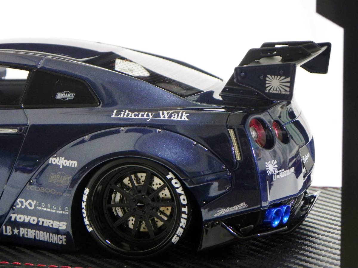 IG 1/18 リバティーウォーク LB-WORKS GT-R R35 ブルーメタリック イグニッションモデル 0690 LB-WORKS GT-R (R35) Blue Metallic_画像7