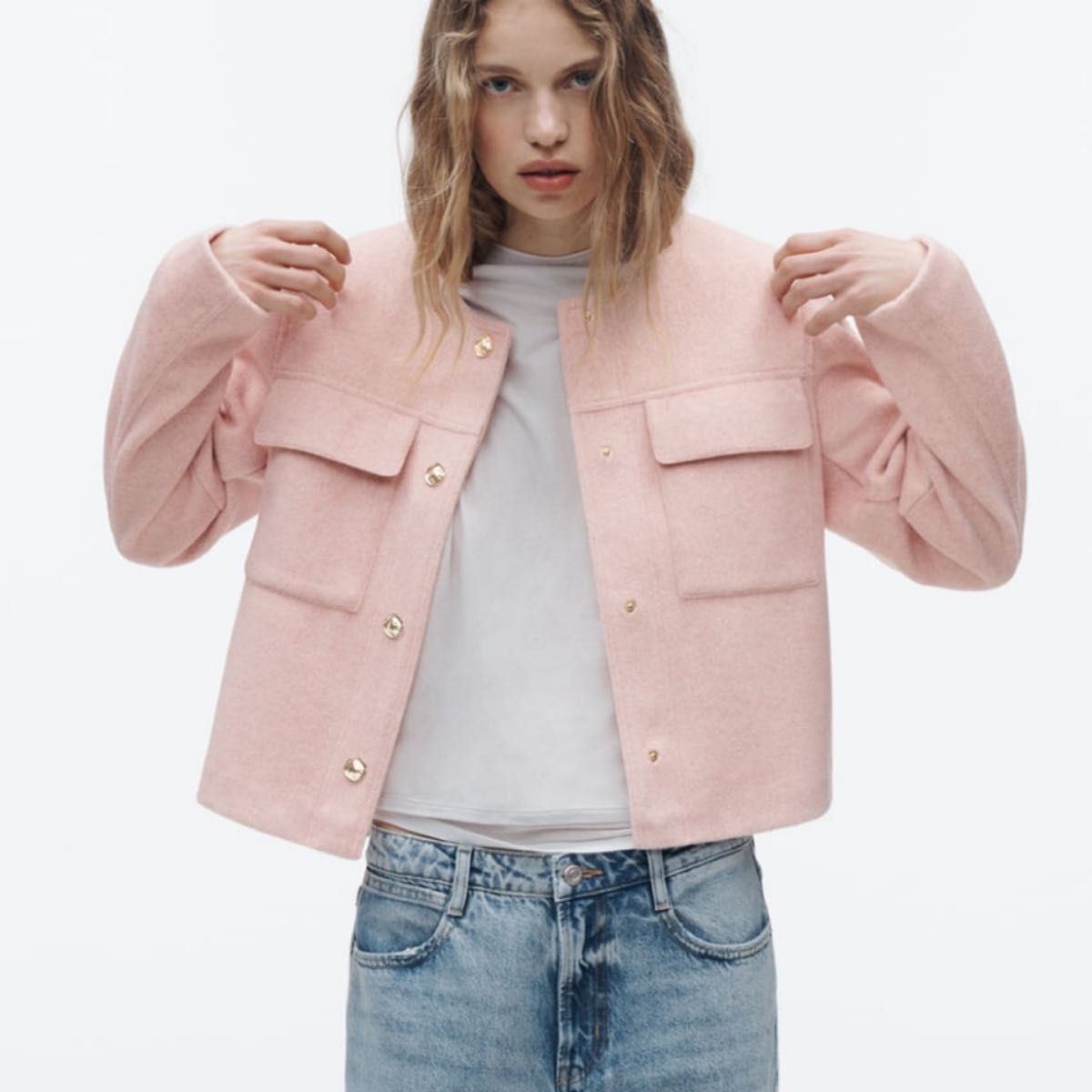 新品 送料無料 ZARA ザラ ゴールドボタンクロップドジャケット Sサイズ