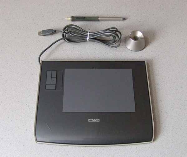 WACOM Intuos3 PTZ-431W pen tablet 
