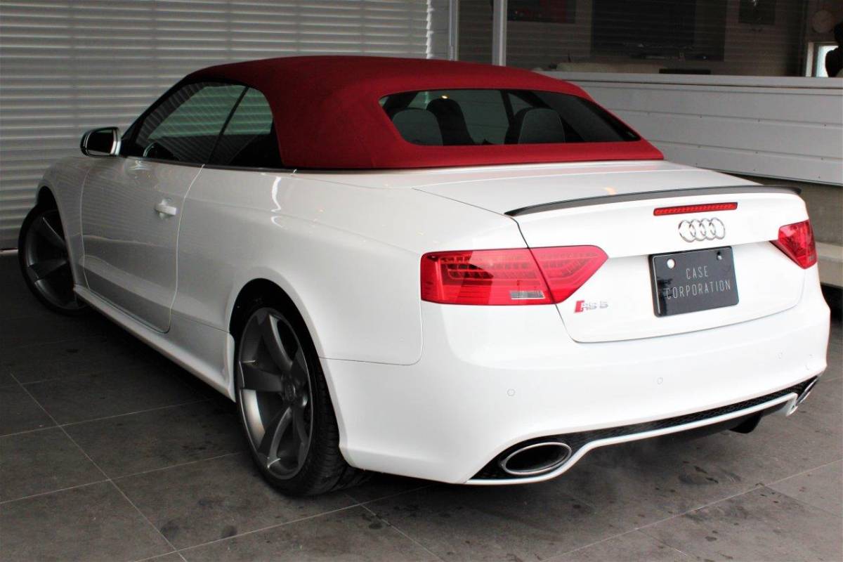  Audi RS5 cabriolet I screw white black leather red canopy Bang & Olfsen digital broadcasting Full seg exclusive use equipment great number non-smoking car 