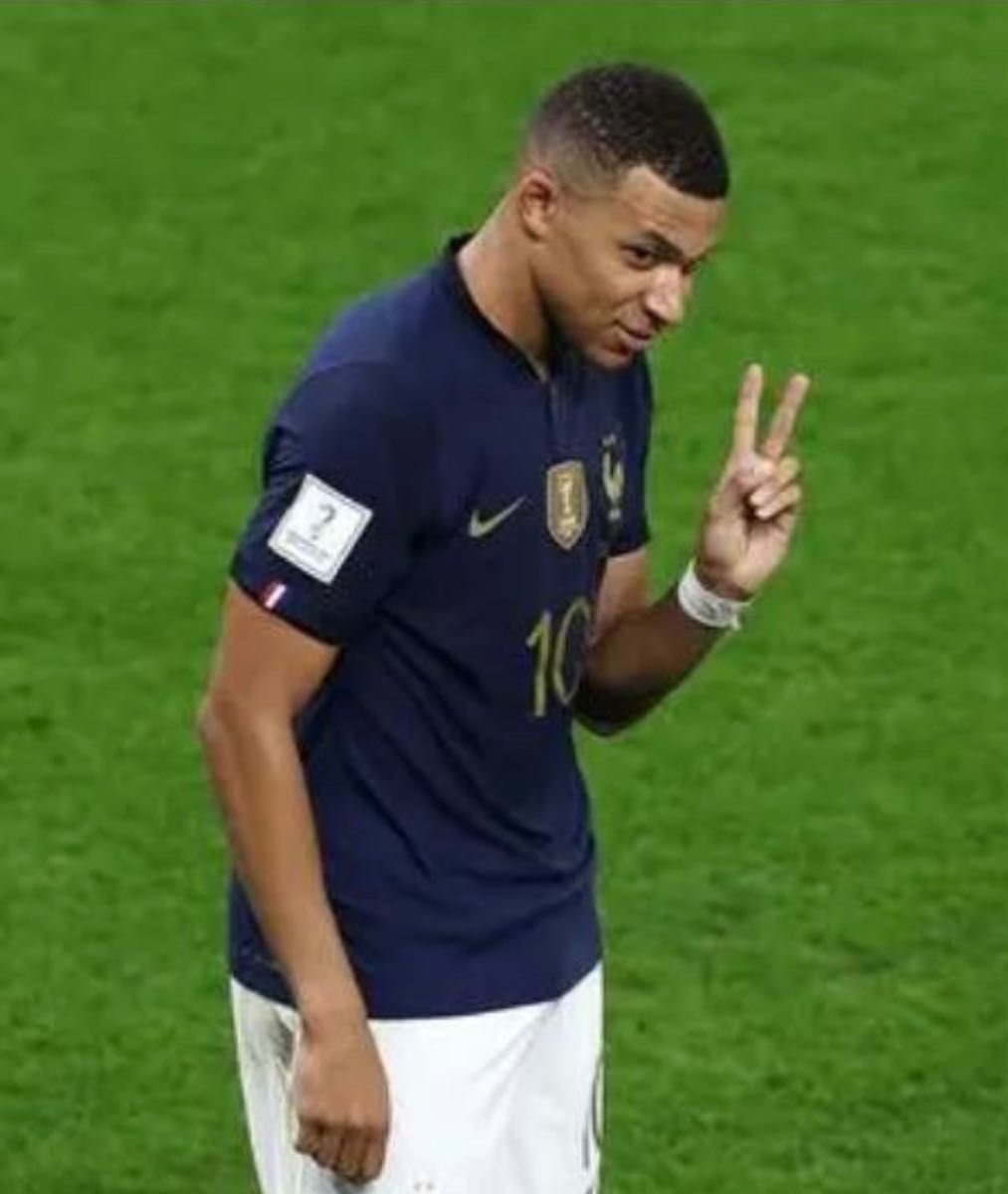 エムバペ(ムバッペ)フランス代表 ユニフォーム カタールW杯 エムバペ(ムバッペ)フランス代表 ユニフォーム カタールW杯