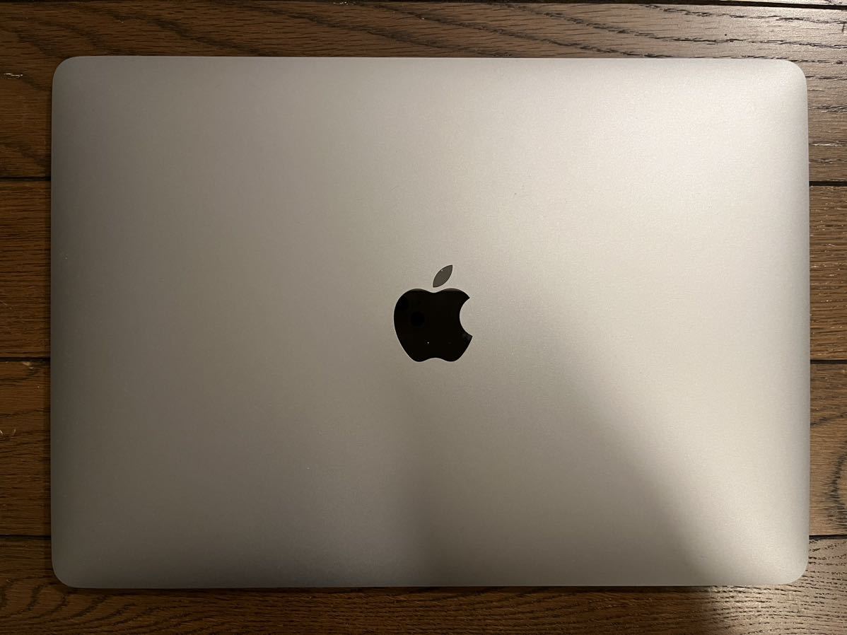 MacBook Air 13インチ 8GB メモリ 256GB SSD M1チップ スペースグレイ
