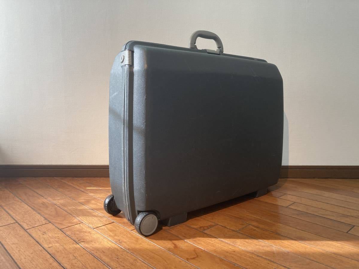  used Samsonite Samsonite suitcase oyster Oyster gray Ace ACEgdo design . winning made in Japan Showa Retro 