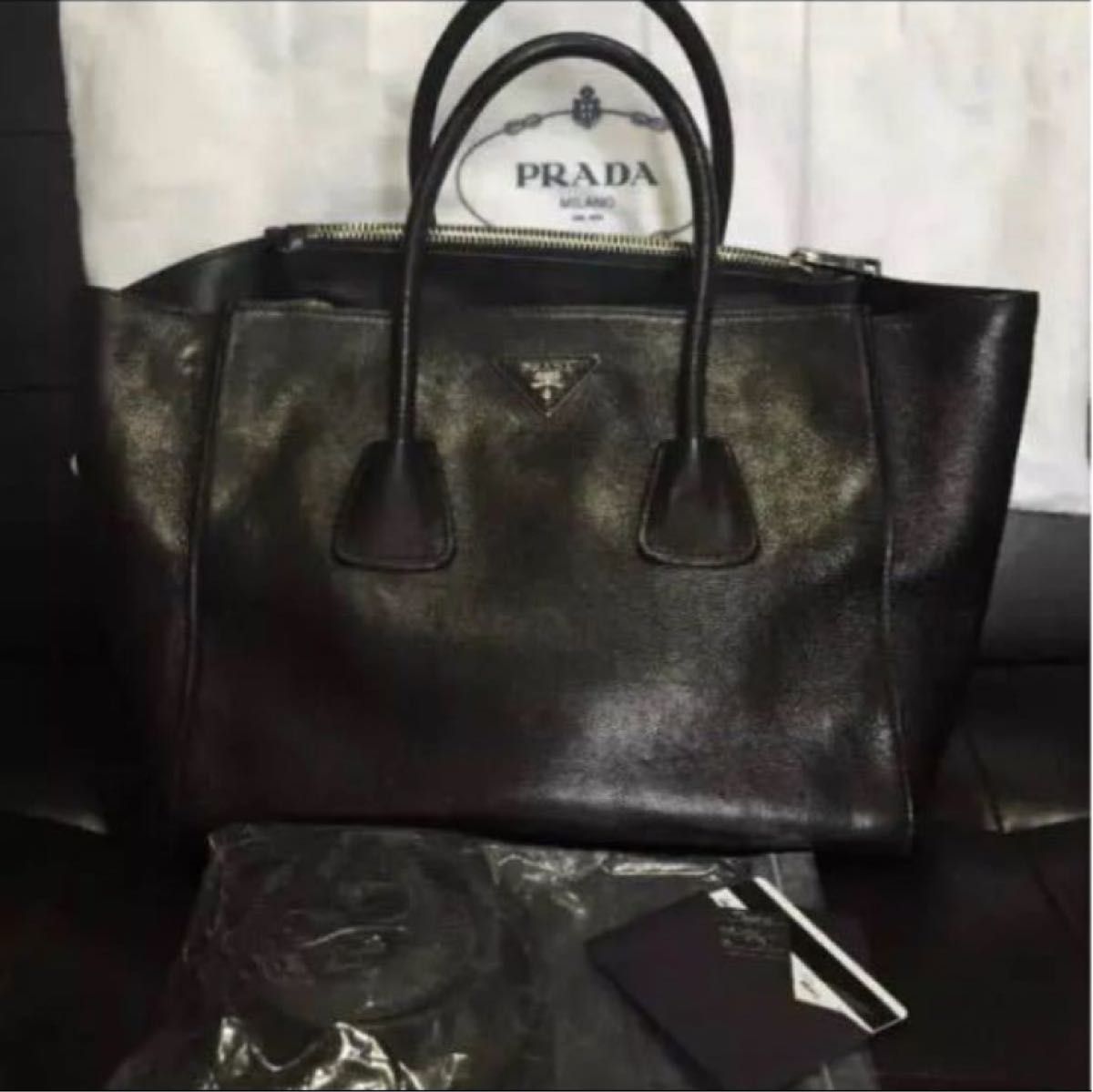 PRADA 牛革 トートバッグ ブラック 1泊2日旅行バッグ-