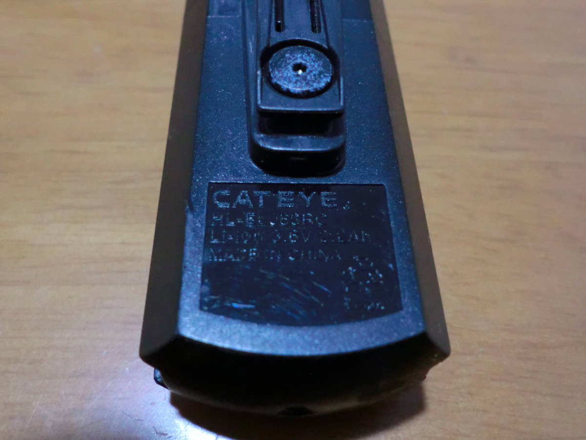 CATEYE / キャットアイ ・ AMPP300 / アンプ300 [HL-EL083RC] 最大約300ルーメンの明るさ USBケーブル付 充電式フロントライト No5_画像9