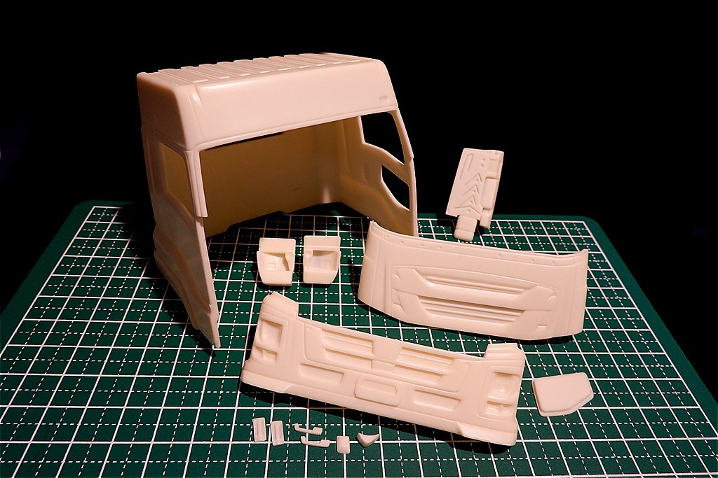日本全国送料無料商品 | 特集 | - Yahoo!オークション 最新作 キャブコン レジン製 1/32スケール トラック、トレーラー