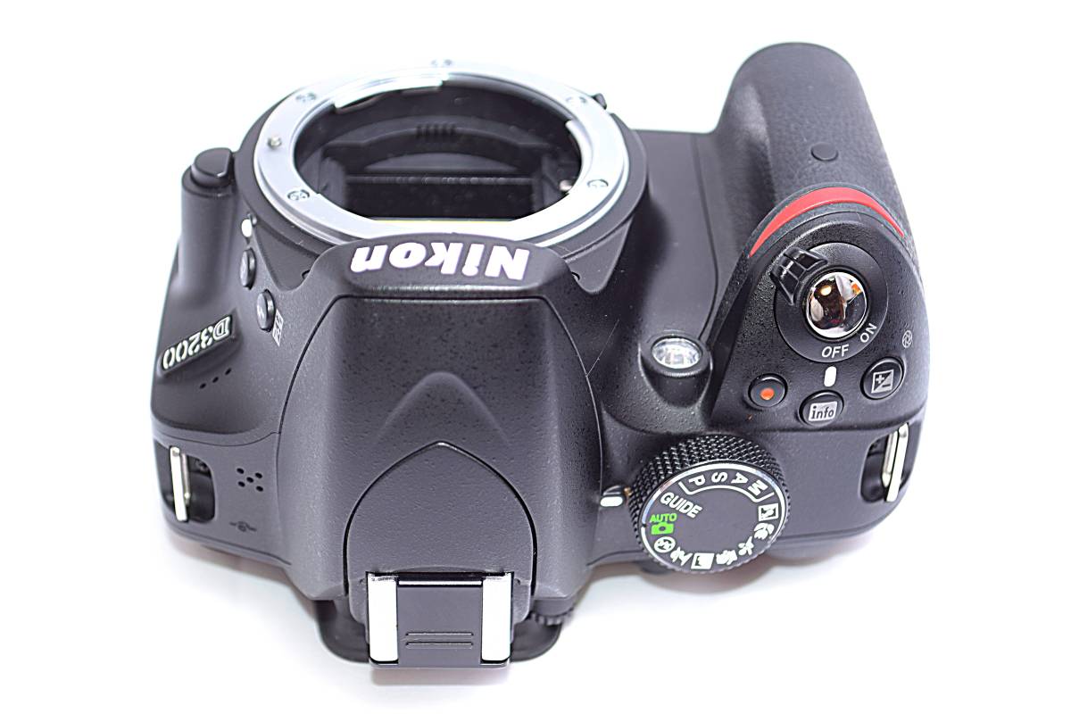 ❤️初心者オススメ❤️スマホ転送❤️Nikon D3000❤️手振れ補正付き