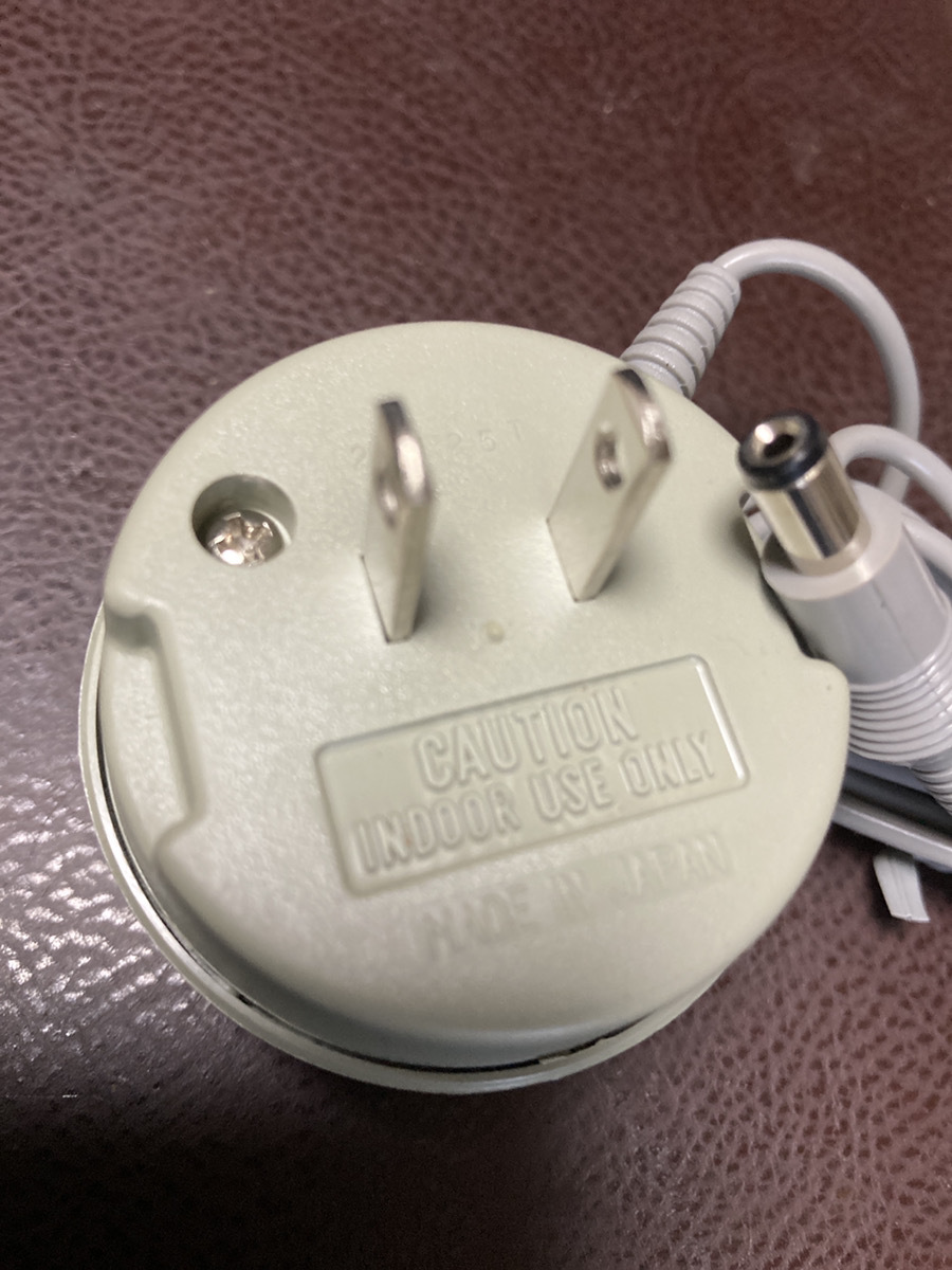 【Victor AC ADAPTOR AA-S1m】日本ビクター株式會(huì)社　グレー　オーディオ【23/01 TY-1F】