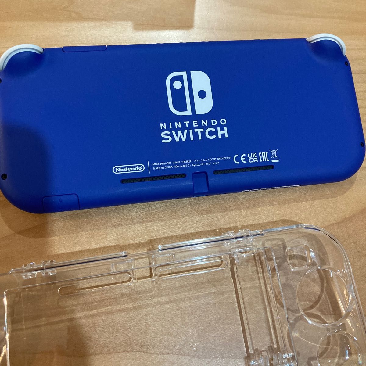 美品　Nintendo Switch Lite ブルー　付属品　ケースおまけ付き