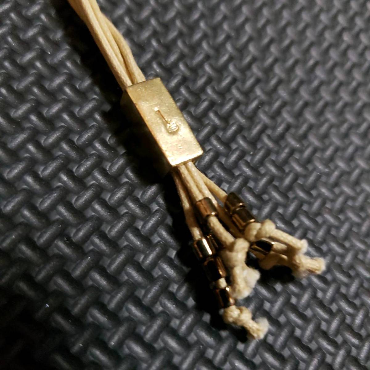 新品 beauty:beast/ビューティビースト フリンジ ビーズ キーホルダー