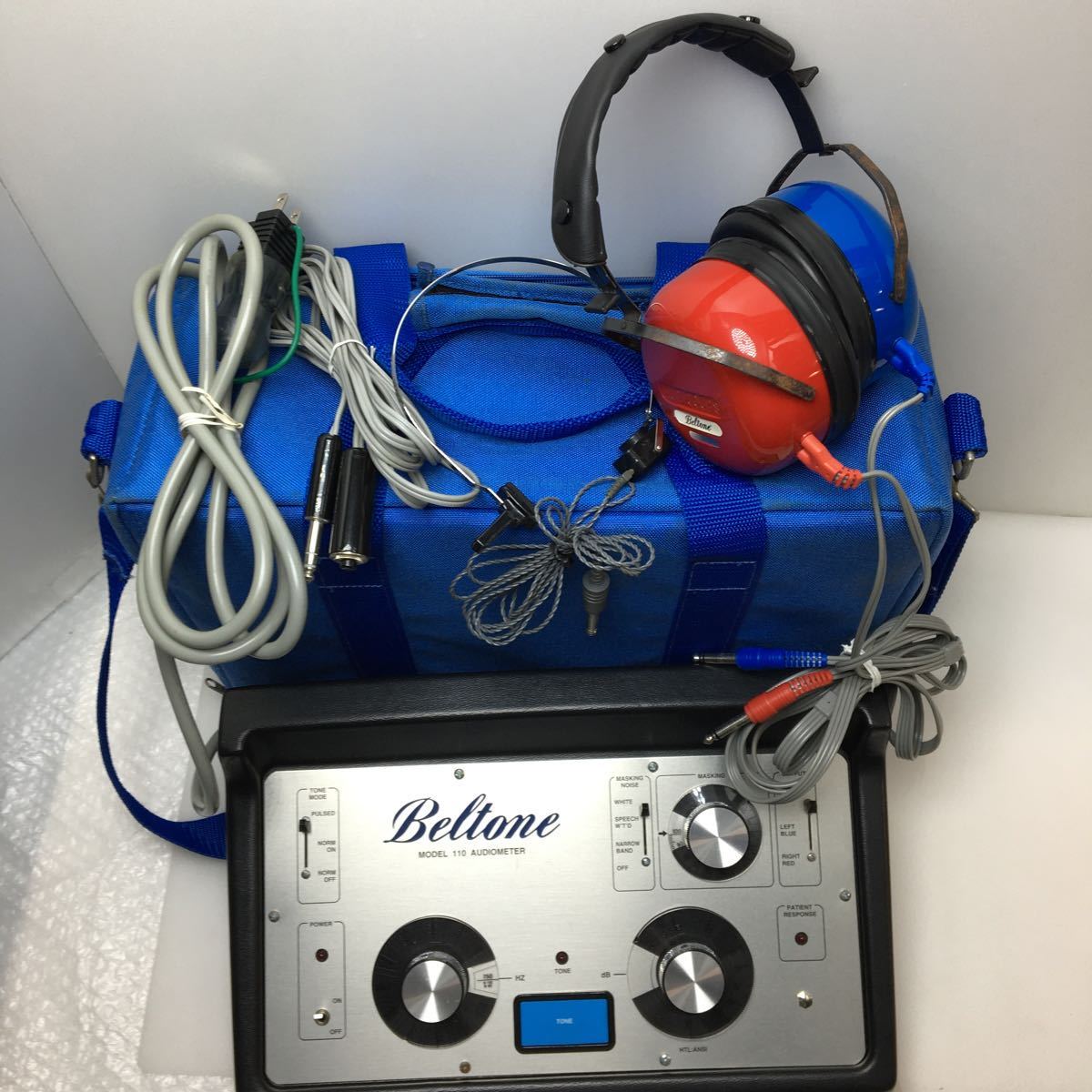 DP1-2 Beltone【補聴器測定:MODEL 110 AUDIOMETER】ジャンク 通電のみ