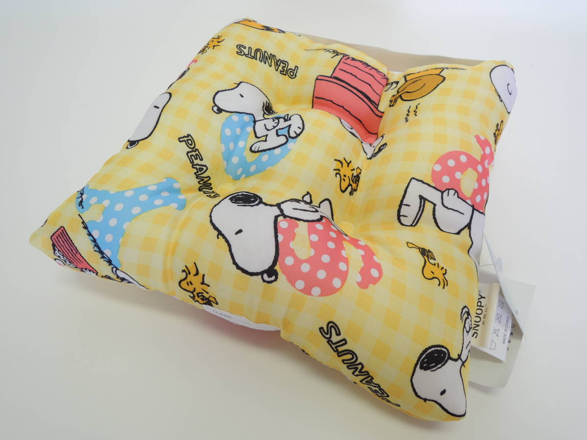  new goods *PEANUTS*SNOOPY*.. square cushion * yellow group 