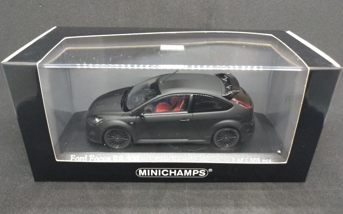 フォード フォーカス FORD FOCUS RS500 2010 マットブラック 赤シート ミニチャンプス MINICHAMPS 1/43（希少 レア コレクション） _画像9