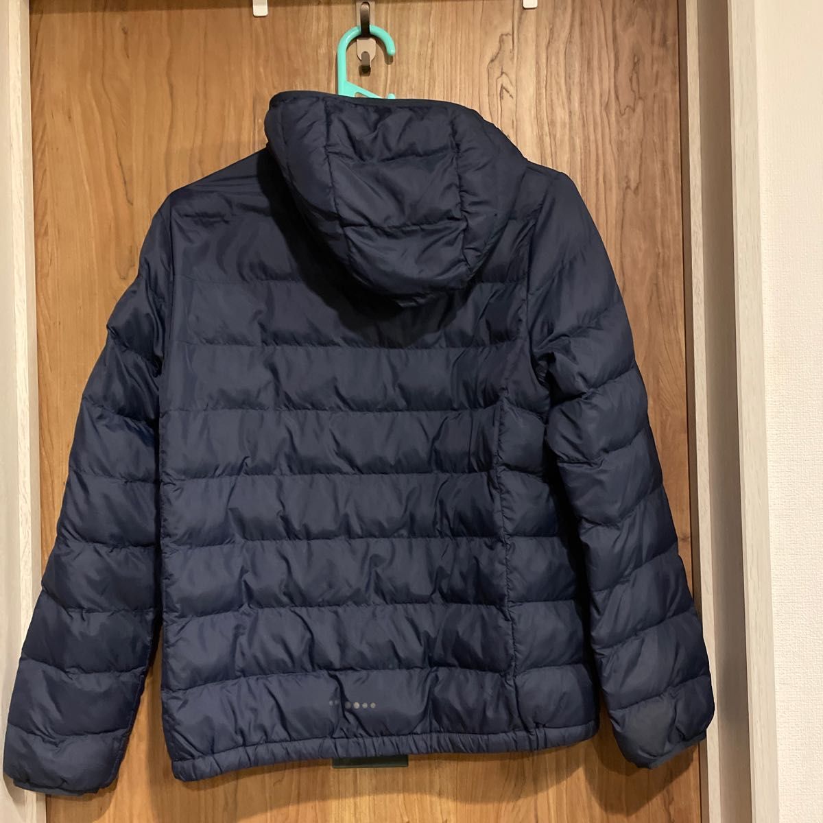 UNIQLO キッズライトダウン ネイビー 160|PayPayフリマ