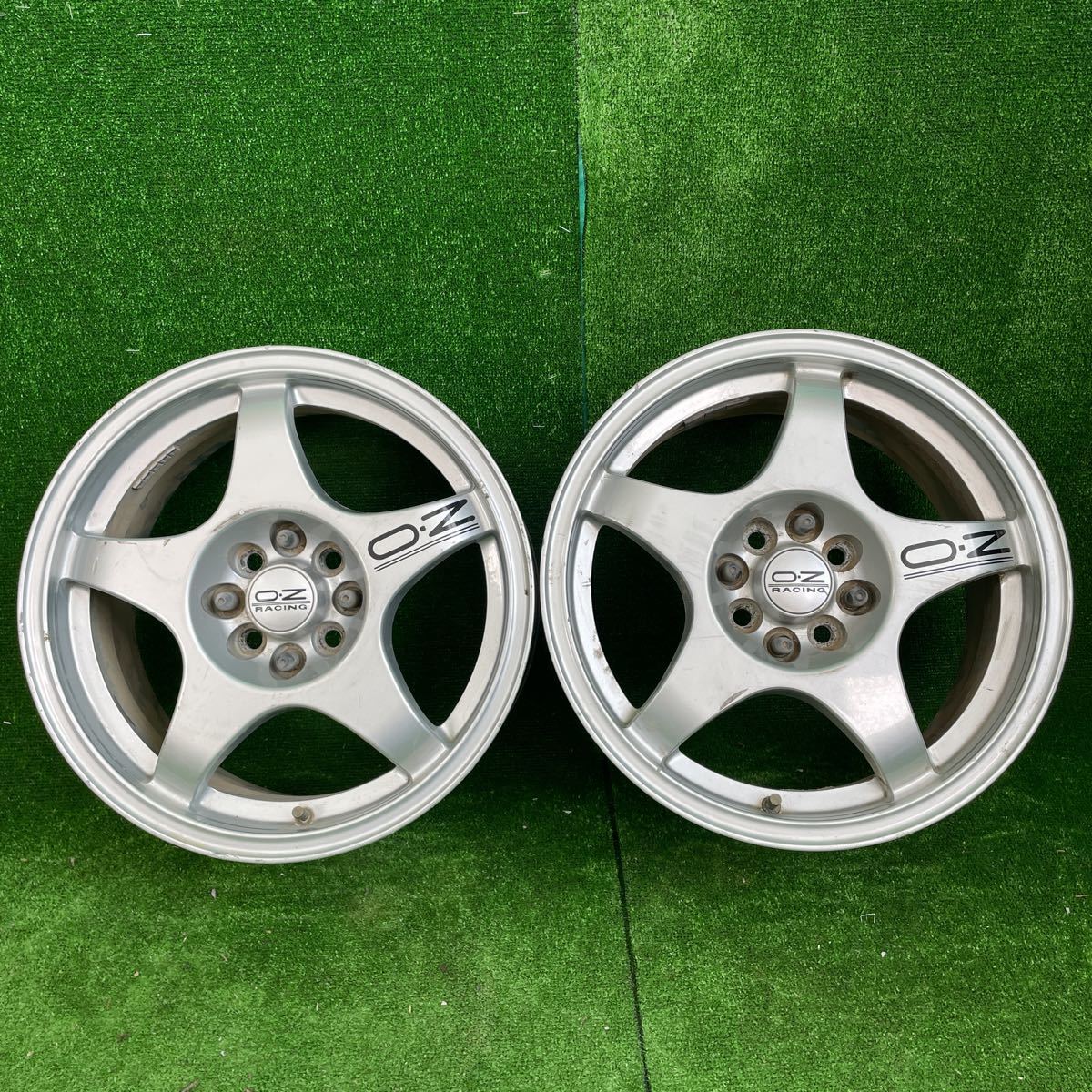 ☆188.OZ RACING クロノ 16×7J +37 100 114.3 4H マルチ 2本 OZ オーゼットレーシング オゼッタ 希少 アルミホイール_画像1