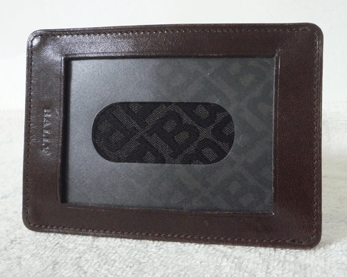  Bally BALLY кожа темно-коричневый чехол для проездного билета футляр для визитных карточек чехол для пропуска 