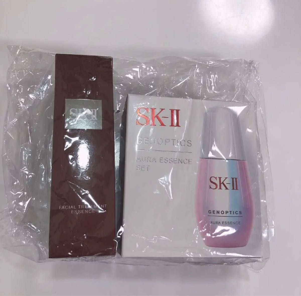 SK-Ⅱ SK-2 ジェノプティクスオーラエッセンス美容液と化粧水のお得な