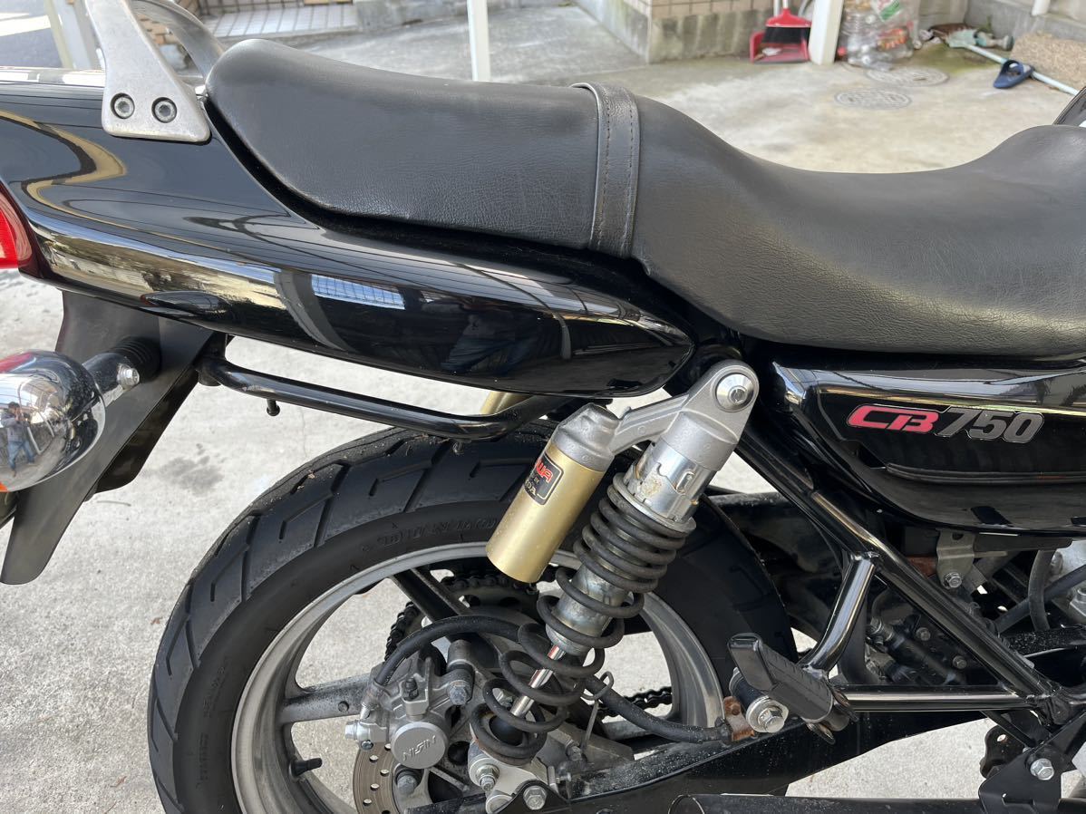 返品・交換 ホンダ RC42 CB750 フロントフェンダー キャンディ