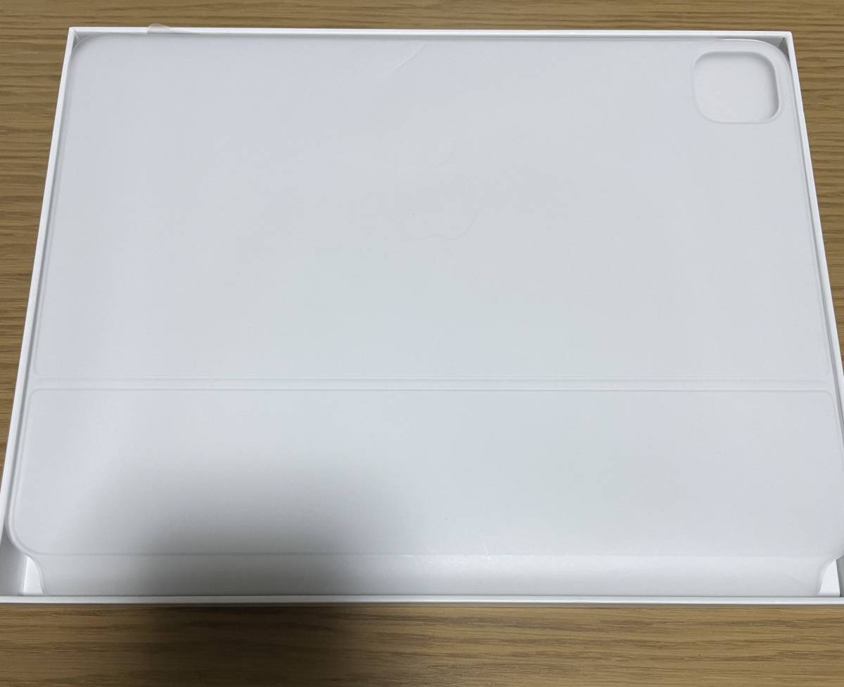 極美品!! Apple iPad 11インチ Magic Keyboard A2261 | ipctpkpanjang
