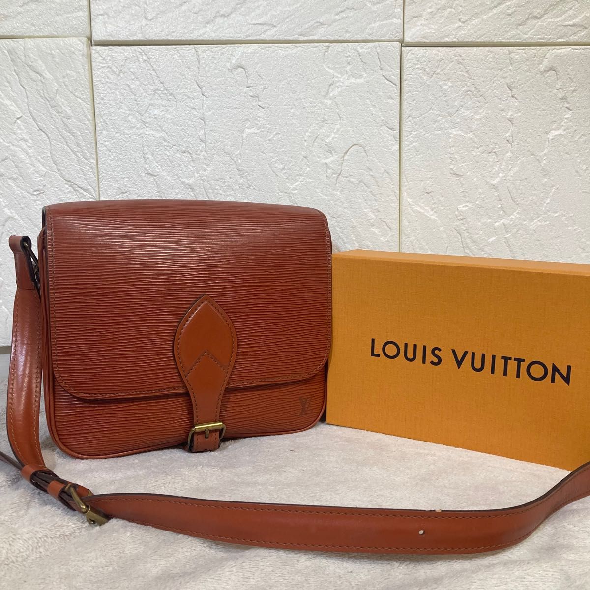 モール福祉 ルイヴィトン LOUIS VUITTON ショルダーバッグ M97049 XS