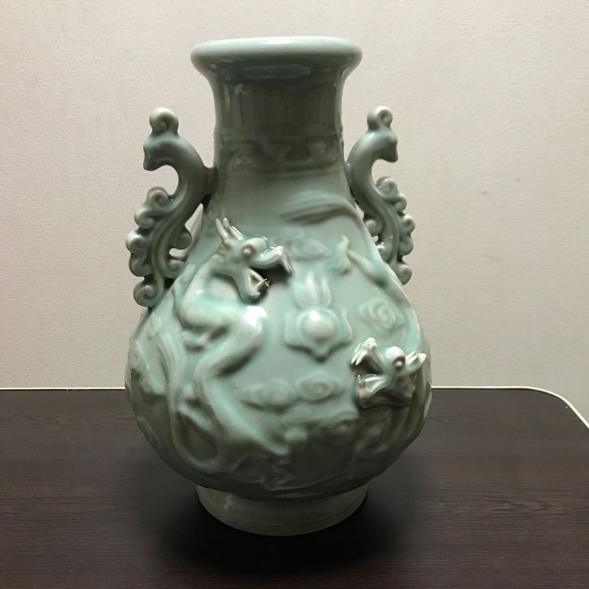 中国花瓶古美術青瓷鳳耳陽刻龍紋中国龍泉龍泉窯花瓶美術品骨董品-