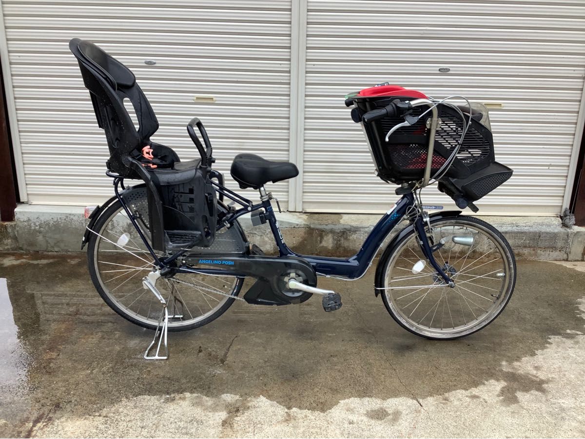 12 ブリヂストン新機種電動自転車angelino22ー26インチ紺ボディー-