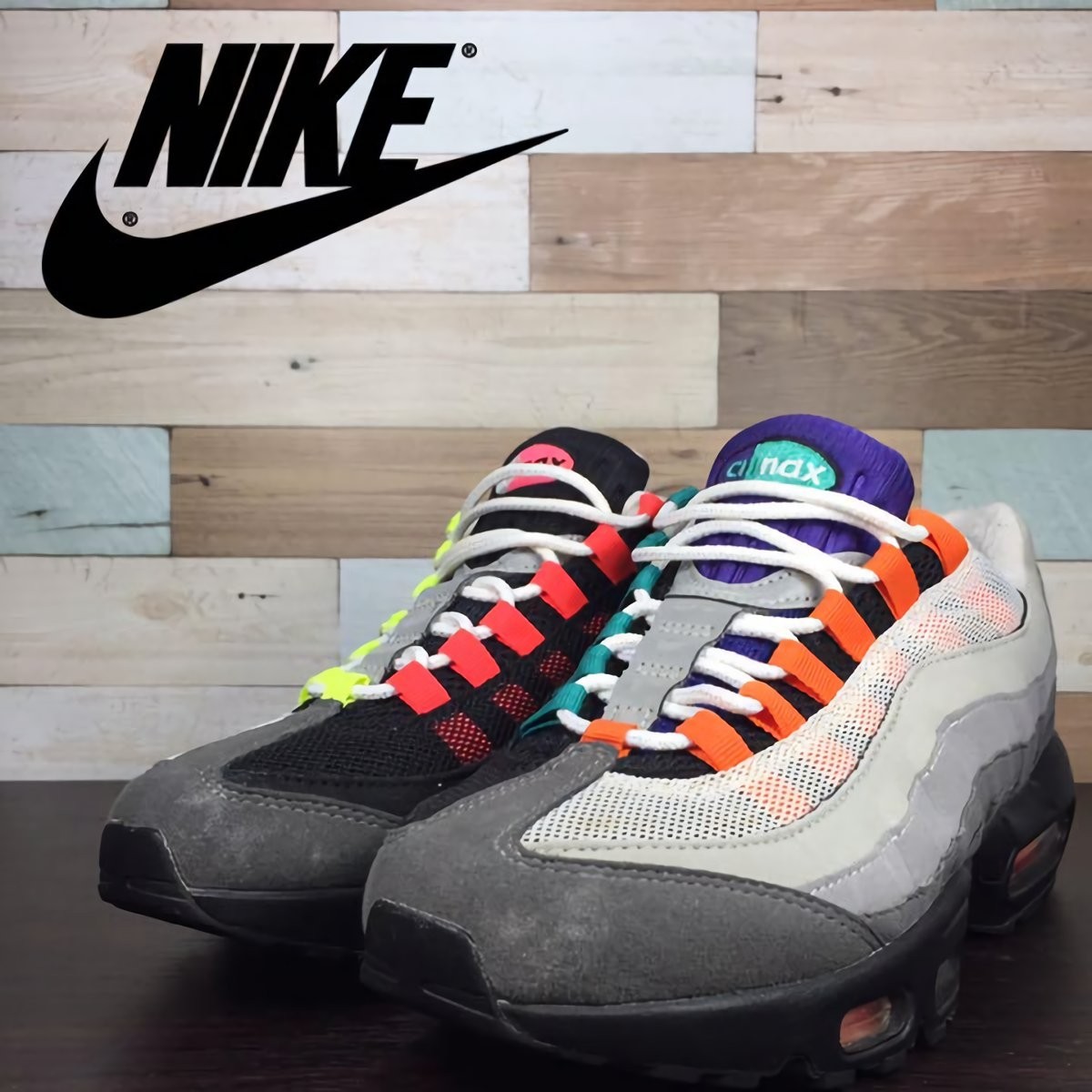 箱付き NIKE AIR MAX 95 OG QS ナイキ エア マックス 95 OG クイックストライク 黒 ブラック 蛍光 イエロー グラデ U03861 810374-078 27cm