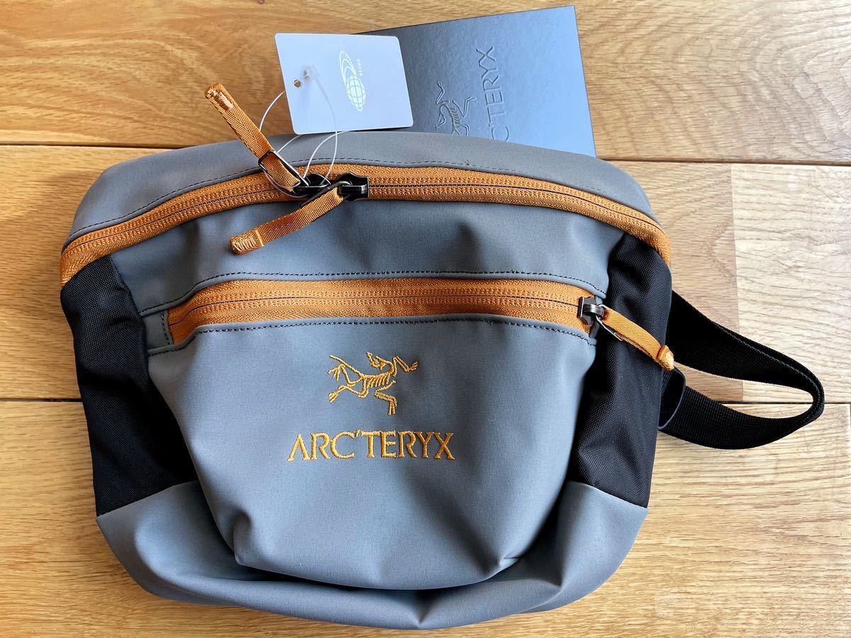 Yahoo!オークション - 【ビームス別注 新品】ARC'TERYX × BEAMS