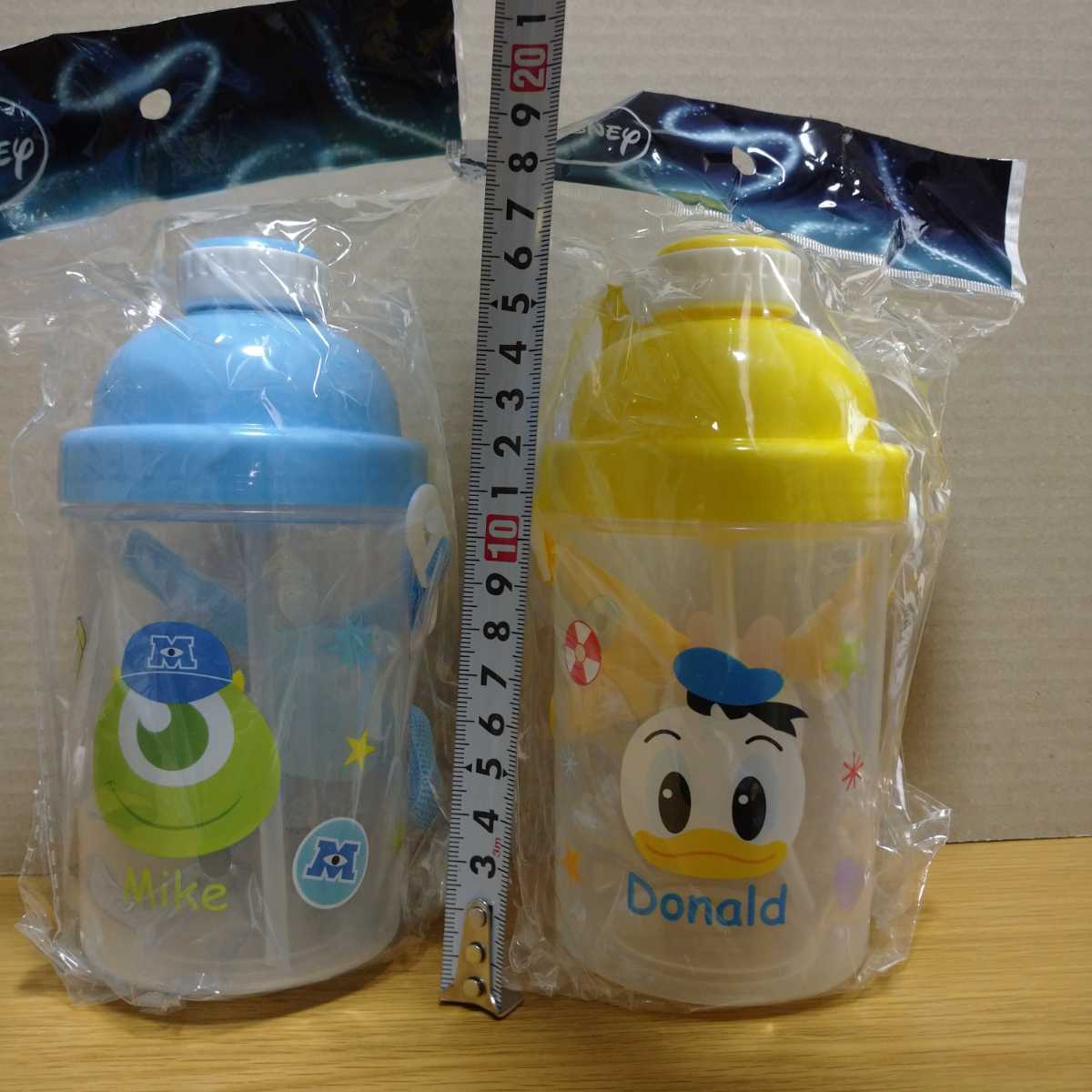 ディズニー ドナルド モンスターズインク マイク ストロー ホッパー 水筒 セット Disney toystory 子供 幼児 コップ 食器 コレクション_画像4