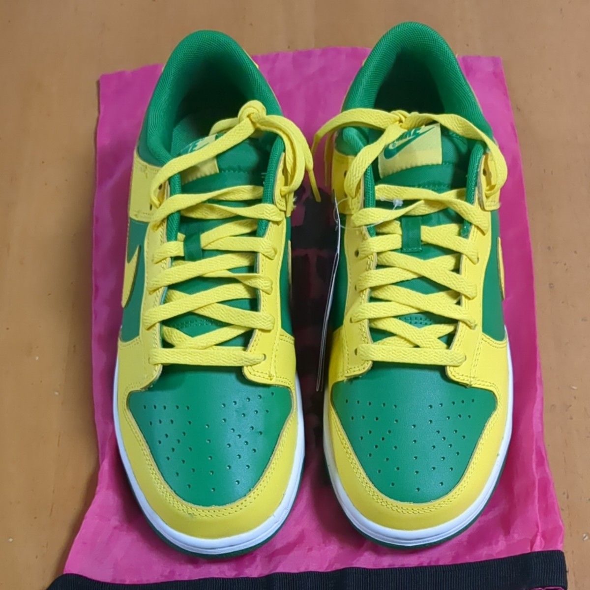 公式ショップ】 NIKE ナイキ LOW 新品 NIKE イエロー ネイビー ダンク