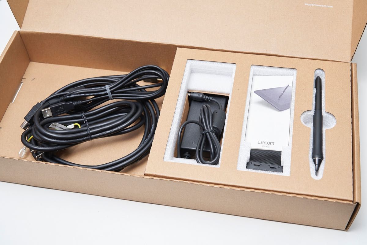 ワコム 液タブ Wacom Cintiq 22 FHD DTK2260K1D 美品|Yahoo ワコム 液タブ Wacom Cintiq 22 FHD DTK2260K1D 美品|Yahoo