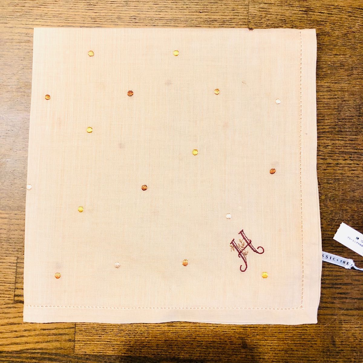 クラシクス・ザ・スモールラグジュアリー ベトナム手刺繍 クラシクス・ザ・スモールラグジュアリー ベトナム手刺繍
