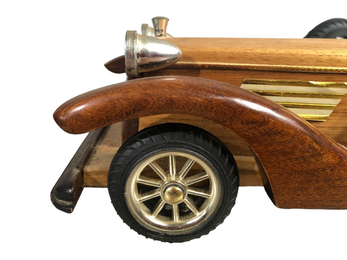 旧家 蔵出し 骨董 アンティーク 木の車 木製クラシックカー 置物 おもちゃ コレクション インテリア アートアンドビーツ ブリキ 