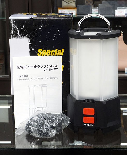 ●極美品!! 富士倉 充電式トールランタン45W GP-TB45W 最大5200ルーメン 360℃/180℃切替可 AC100V 動作確認済み