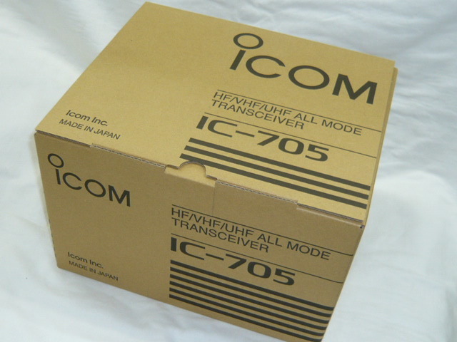 《新品》アイコム　IC-705　HF/50/144/430/新スプリアス　箱付き一式 ★本年2月購入
