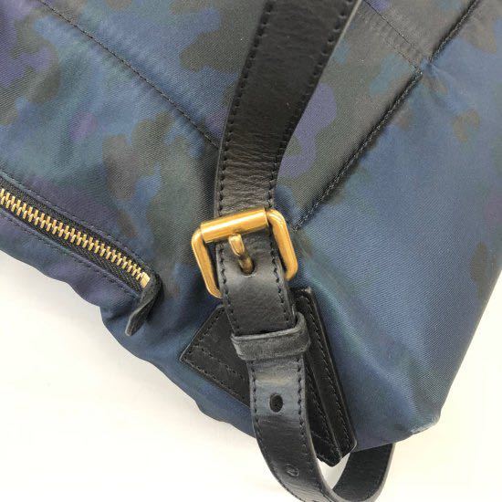 であること BURBERRY バーバリー カモフラージュ柄 バックパック