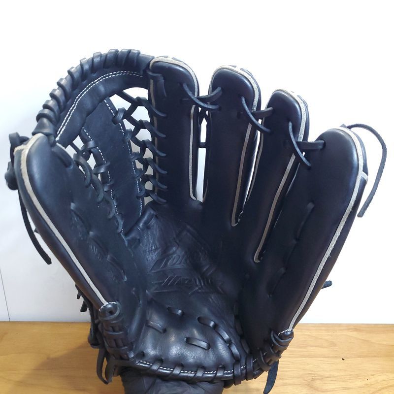 ミズノ イチローモデル プラチナラベル Mizuno 一般用大人サイズ ミズノ イチローモデル プラチナラベル Mizuno 一般用大人サイズ