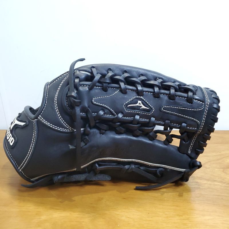 ミズノ イチローモデル プラチナラベル Mizuno 一般用大人サイズ ミズノ イチローモデル プラチナラベル Mizuno 一般用大人サイズ