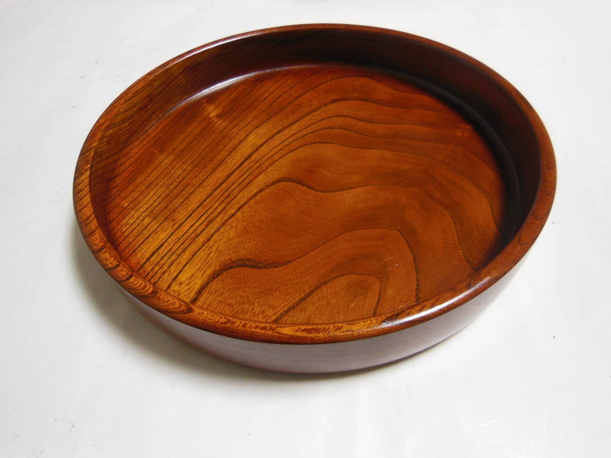 未使用品　木製漆器　丸盆・菓子鉢　天然木・無垢材　直径：２６．５ｃｍ　送料無料_画像1