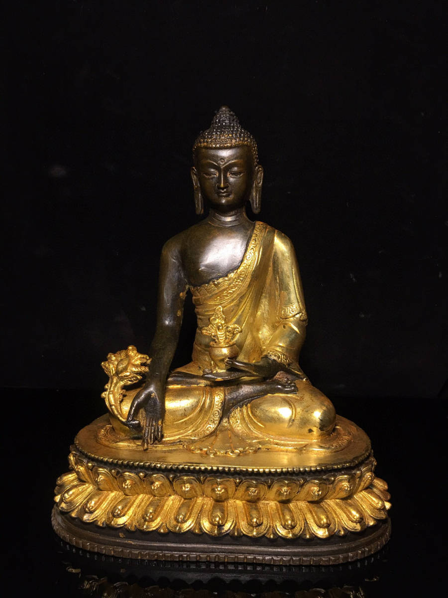 中国古董,古銅釋迦牟尼坐像,高11.5cm,重1100克,仏教美術 | www