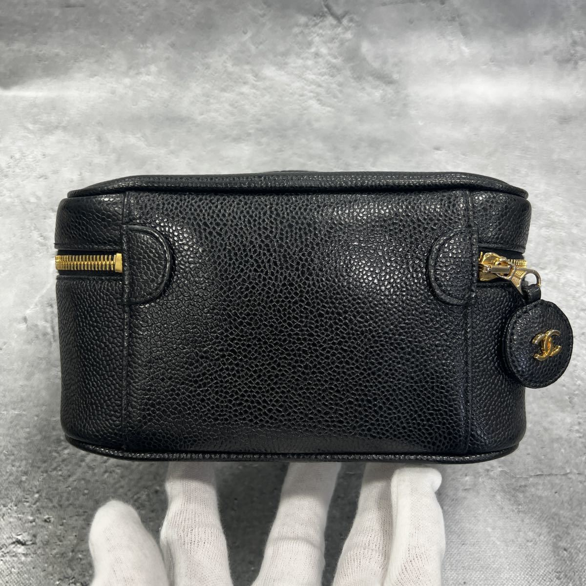 CHANEL シャネル バニティバッグ キャビアスキン ブラック ロゴ レザー
