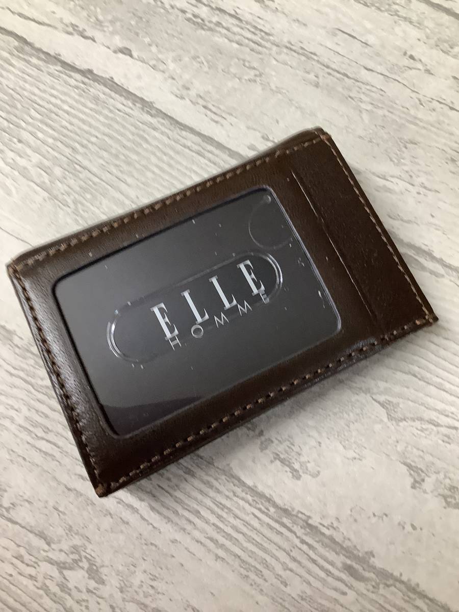 新品未使用在庫処分★送料無料★定価6,050円税込の品 ELLE エル ブラウン色 パスケース付き名刺入れ カードケース